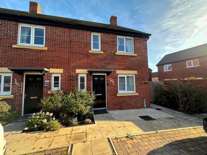 3 Bedroom Property To Rent In Knotgrass Way, Hardwicke, Gloucester, GL2