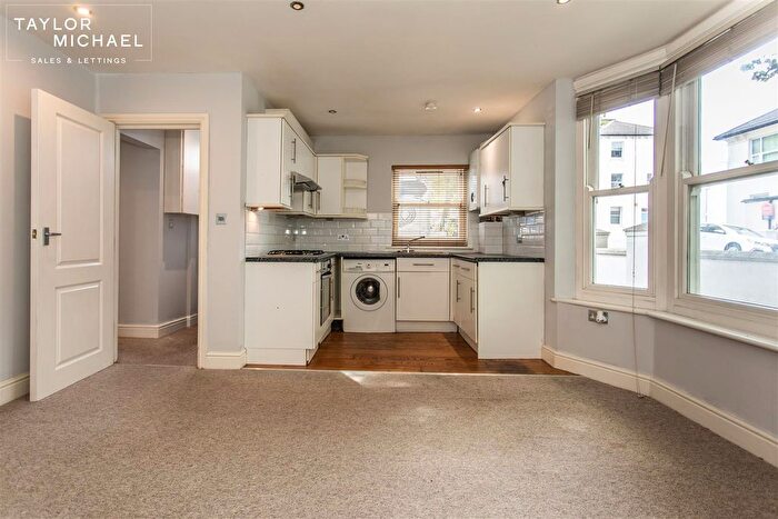 1 Bedroom Flat For Sale In Clyde Road, Brighton, BN1