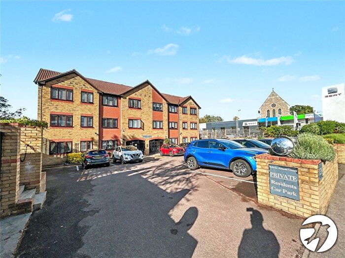 2 Bedroom Flat For Sale In Main Road, Sidcup, DA14