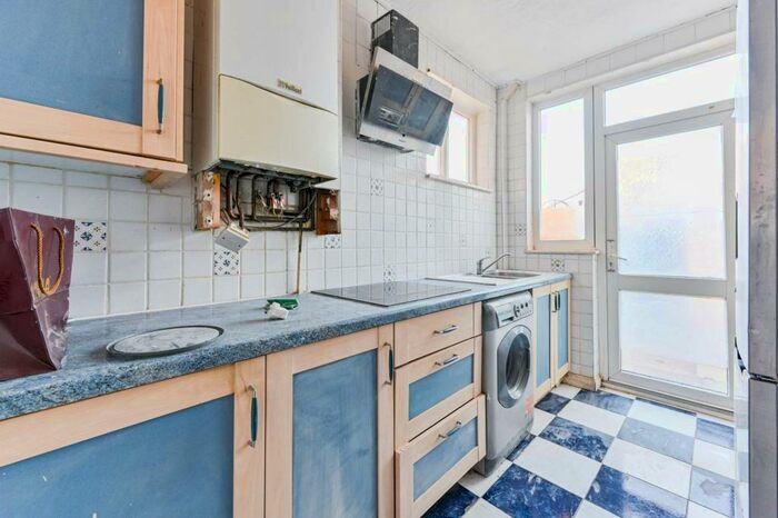 3 Bedroom House To Rent In Montpelier Rise, North Wembley, Wembley, HA9