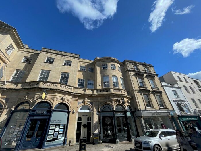 4 Bedroom Flat To Rent In The Mall, Clifton, Bristol, BS8