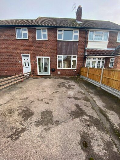 3 Bedroom Terraced House To Rent In Chessholme Road, Ashford, Middlesex, TW15