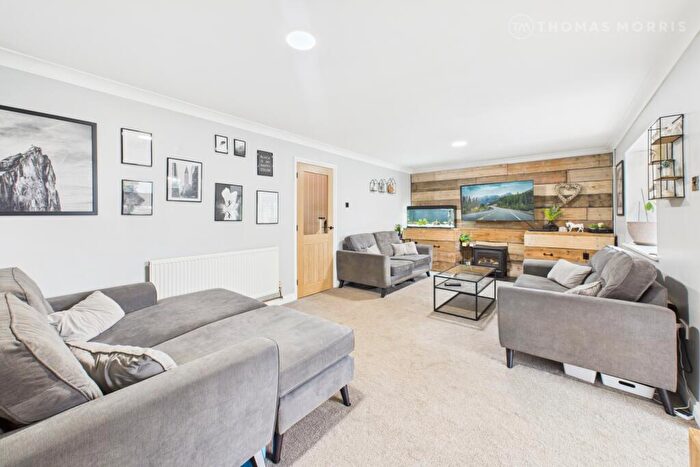 3 Bedroom Semi-Detached House For Sale In Hitchin Road, Upper Caldecote, Biggleswade, Bedfordshire, SG18