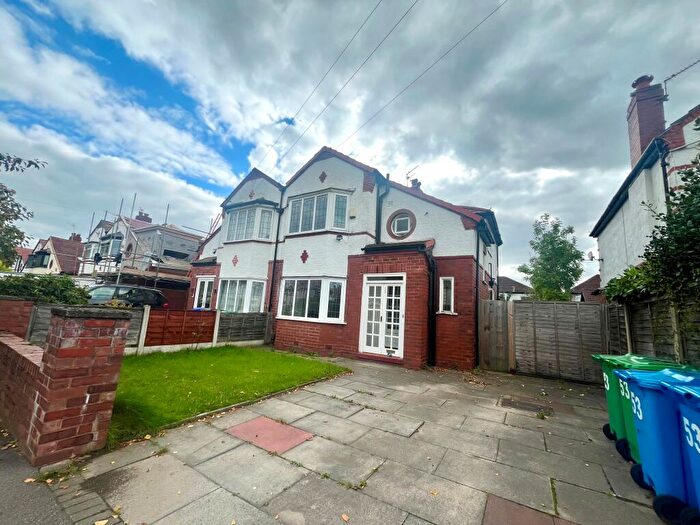 3 Bedroom House To Rent In Dene Road, Didsbury, M20