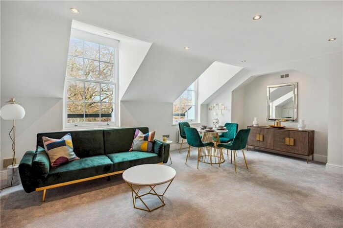 2 Bedroom Flat To Rent In Bolton Gardens, London, Chelsea, SW5