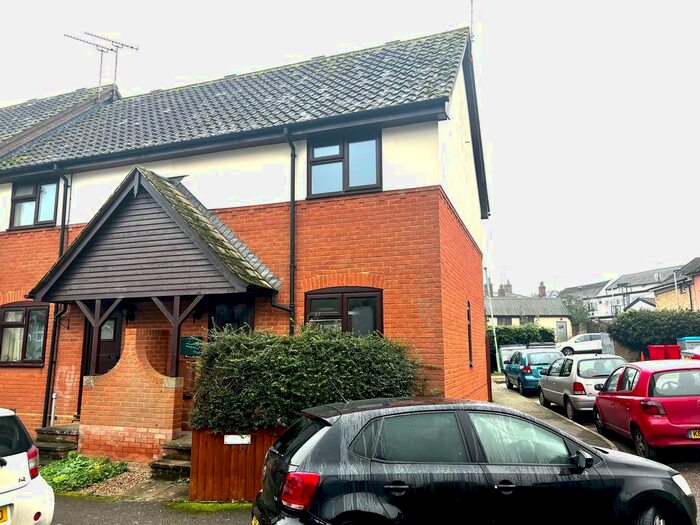 2 Bedroom End Of Terrace House To Rent In Milton Road, Stowmarket, Suffolk, IP14