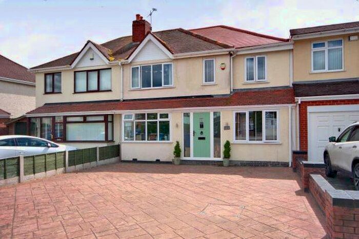 4 Bedroom Property To Rent In Bridge Cross Road, Burntwood, WS7