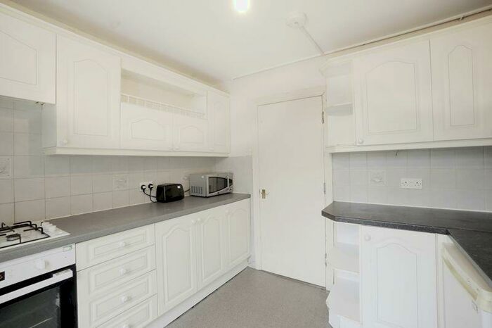 4 Bedroom Terraced House To Rent In Ditchling Rise, Brighton, BN1
