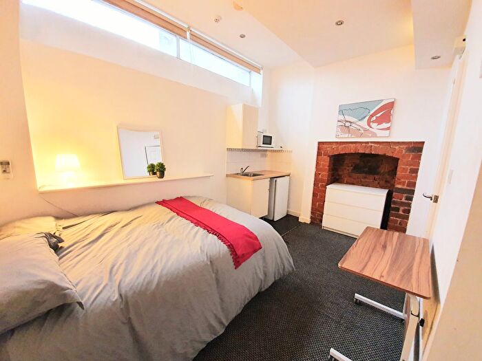 Studio To Rent In Walsall Street, Willenhall, WV13