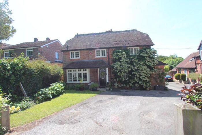 3 Bedroom Character Property For Sale In Upper Church Road, Shedfield, SO32