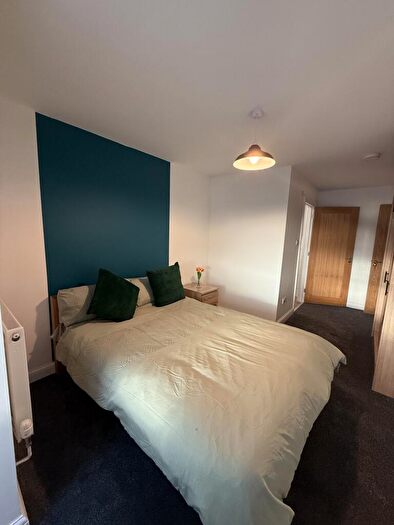 3 Bedroom Apartment To Rent In Quarn Gardens, DE1