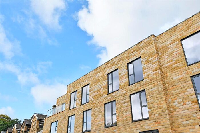 2 Bedroom Apartment To Rent In Bank Apartments, Gatefield Road, S7