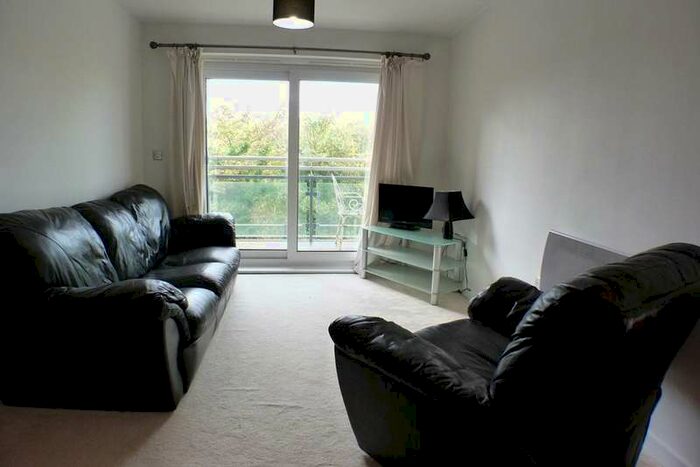 1 Bedroom Property To Rent In Phoebe Road Copper Quarter, Swansea, SA1