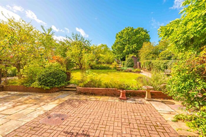 4 Bedroom Detached House For Sale In Tanworth-In-Arden, Solihull, B94