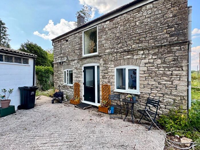 2 Bedroom Cottage To Rent In Chewton Mendip, Radstock, BA3