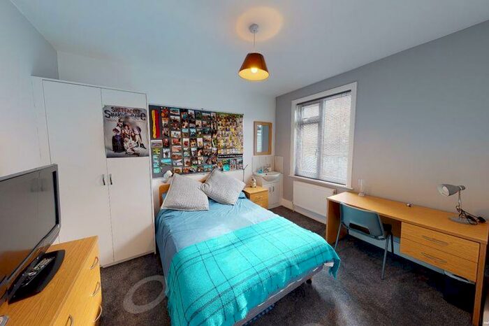 5 Bedroom Terraced House To Rent In Shanklin Road, Brighton, BN2