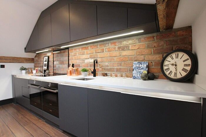 1 Bedroom Penthouse To Rent In Portland Street, Manchester, Greater Manchester, M1