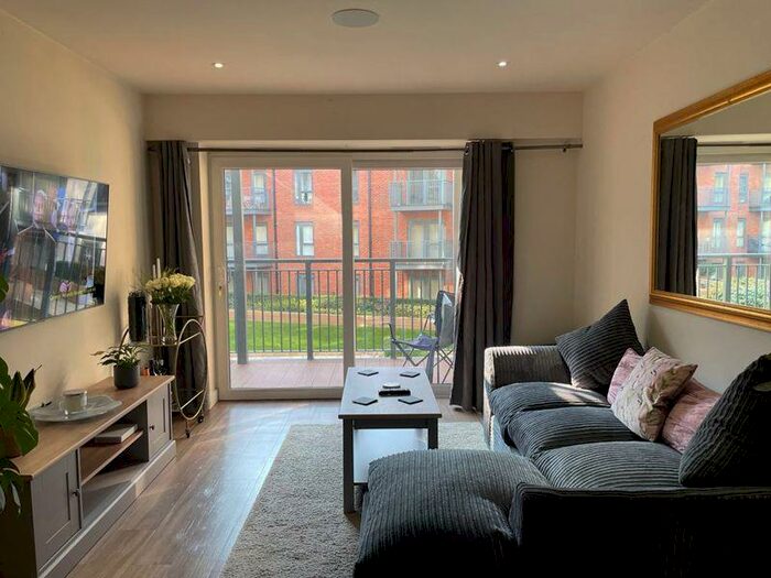 1 Bedroom Flat To Rent In One Bedroom Apartment - Beaufort Park, NW9