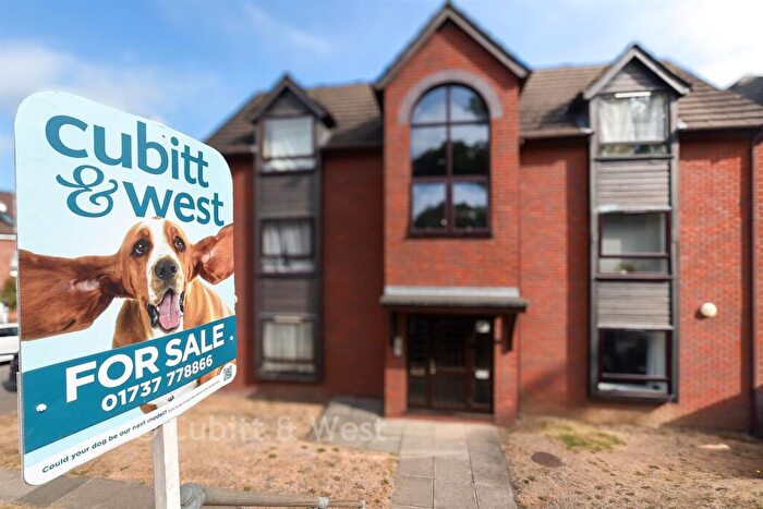 Studio For Sale In Elm Road, Redhill, Surrey, RH1