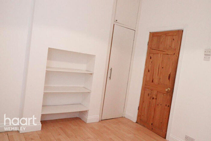 1 Bedroom Flat To Rent In Wembley Hill Road, Wembley, HA9