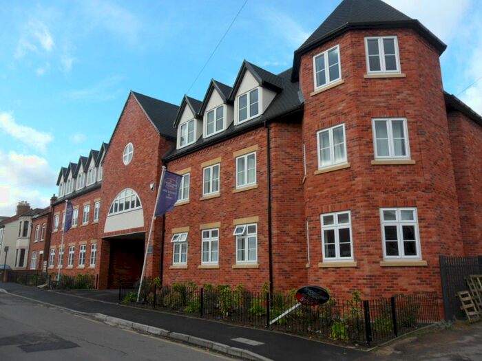 2 Bedroom Flat To Rent In Warwick Street, Earlsdon, CV5