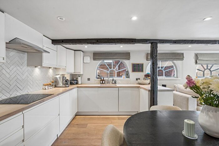 2 Bedroom Semi Detached House For Sale In Liston Road, Marlow, SL7