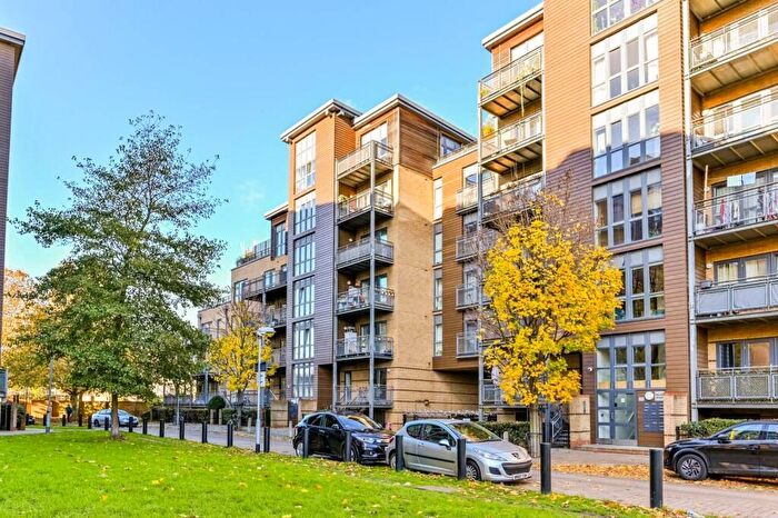 2 Bedroom Flat To Rent In Harry Zeital Way, London, E5
