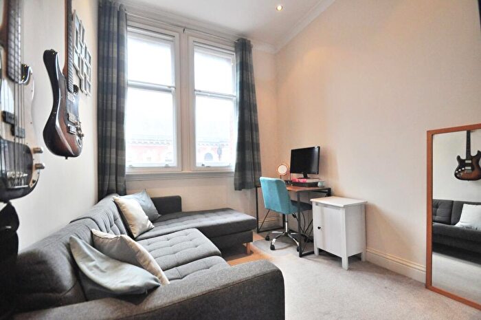 2 Bedroom Flat For Sale In The Clock House, Tweedy Road, Bromley, Kent, BR1