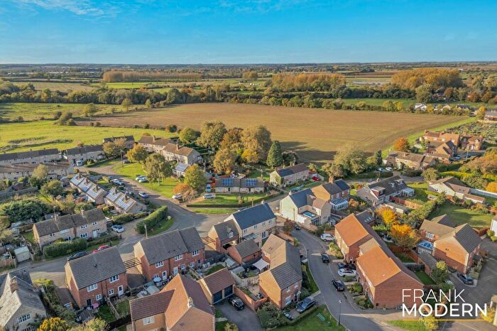 4 Bedroom Detached House For Sale In Stamford Lane, Warmington, PE8