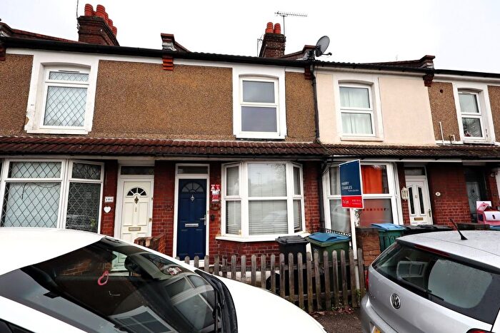 2 Bedroom Terraced House To Rent In Leavesden Road, Watford, WD24