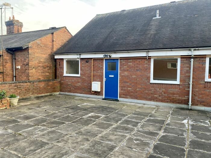 2 Bedroom Flat To Rent In Market Street, Penkridge, Stafford, ST19