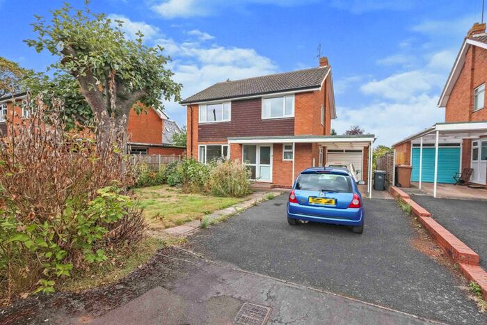 4 Bedroom Detached House For Sale In Pole Elm Close, Callow End, Worcester, WR2