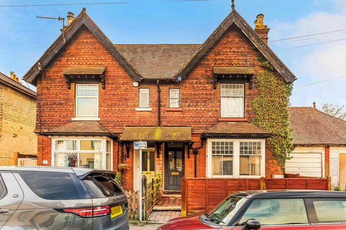 3 Bedroom Semi-Detached House To Rent In Lincoln Road, Dorking, RH4