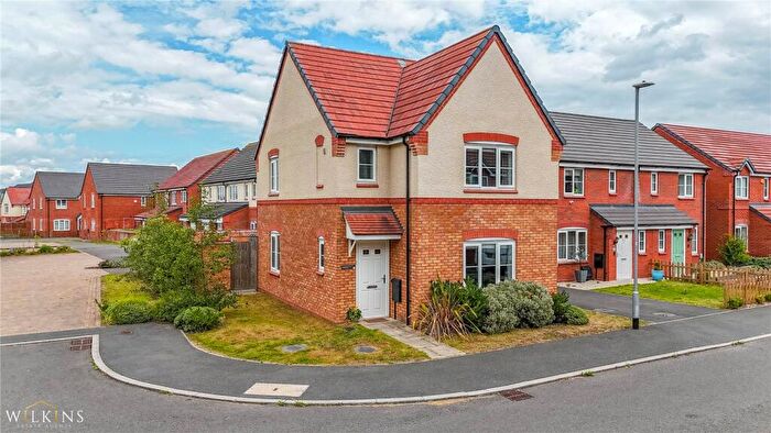3 Bedroom Detached House For Sale In Watchman Walk, Tamworth, Staffordshire, B79