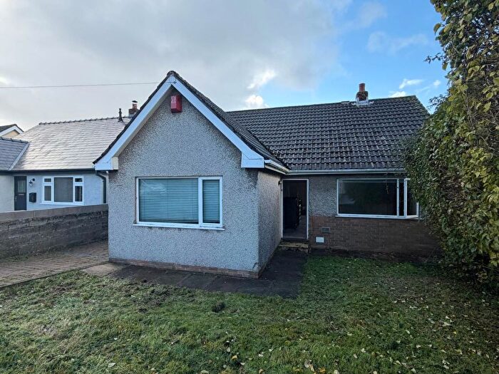 2 Bedroom Detached Bungalow For Sale In Willow Close, Porthcawl, CF36