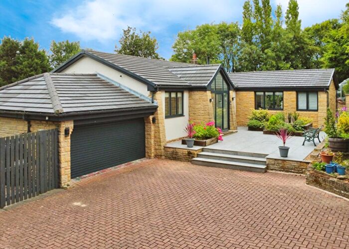 3 Bedroom Bungalow For Sale In Lindrick Road, Woodsetts, Worksop, South Yorkshire, S81