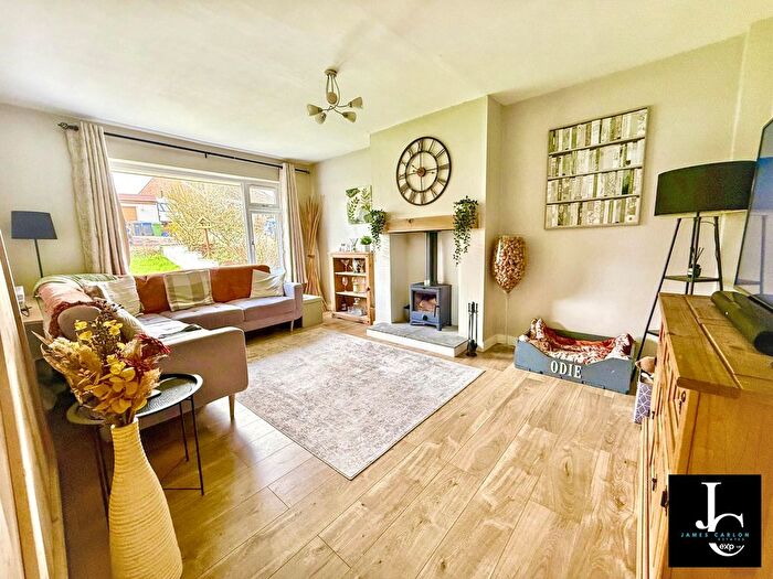 4 Bedroom Semi-Detached House For Sale In Foresters Close, Horsehay, Telford, TF4