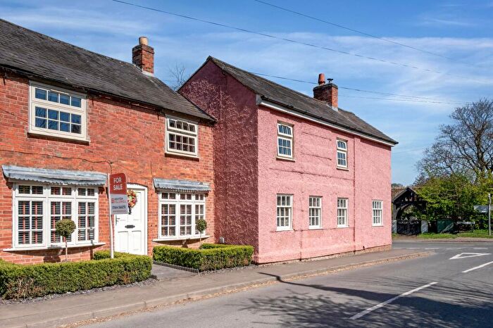 4 Bedroom Character Property For Sale In High Street, Somerby, Melton Mowbray, LE14