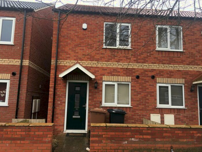 2 Bedroom Semi-Detached House To Rent In Queen Elizabeth Road, Lincoln, LN1