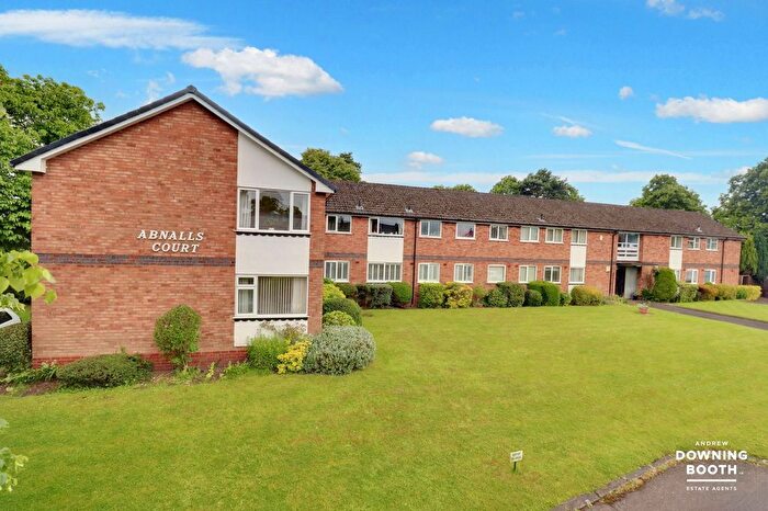 2 Bedroom Flat For Sale In Abnalls Court, Abnalls Lane, Lichfield, WS13