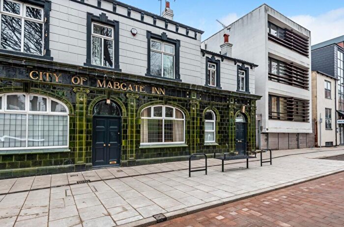 3 Bedroom Terraced House To Rent In Mabgate, Leeds, LS9