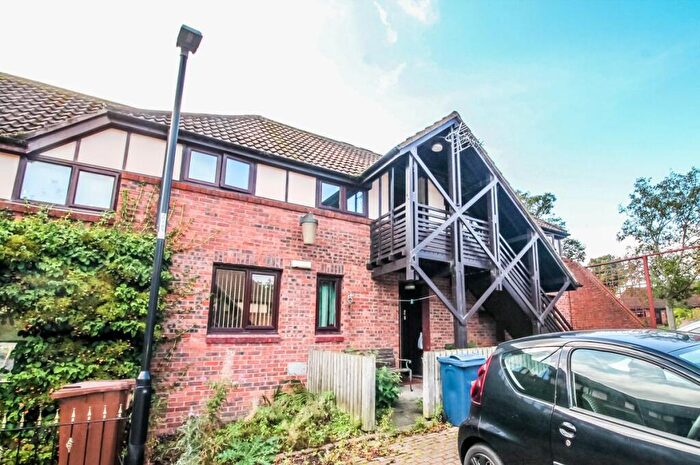 2 Bedroom Flat To Rent In Teal Close, Ayton, Washington, Tyne And Wear, NE38