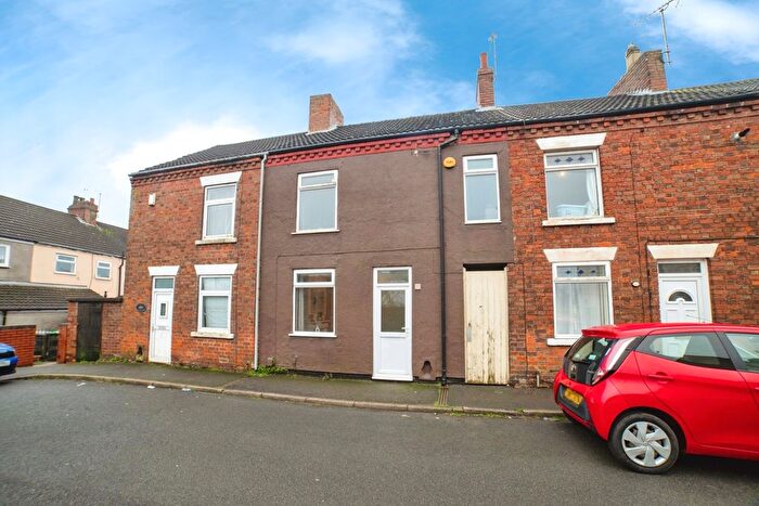 2 Bedroom Terraced House For Sale In Sherwood Street, Sutton-In-Ashfield, Nottinghamshire, NG17