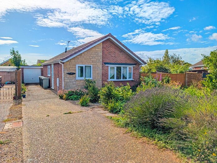 3 Bedroom Bungalow For Sale In Holden Drive, Burgh Le Marsh, PE24