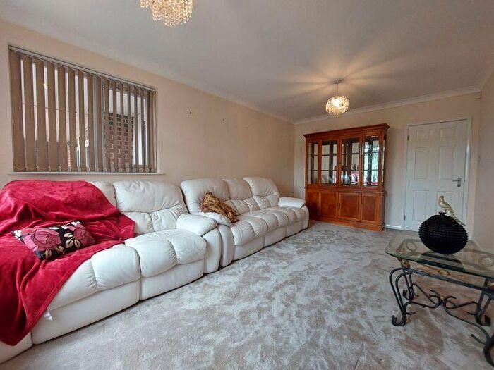 1 Bedroom Semi Detached House To Rent In Bramcote Derby Road, Nottingham, NG9