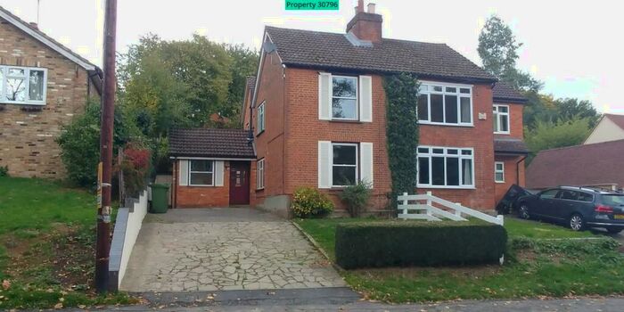 3 Bedroom Semi-Detached House To Rent In Deanway, Chalfont St. Giles, HP8
