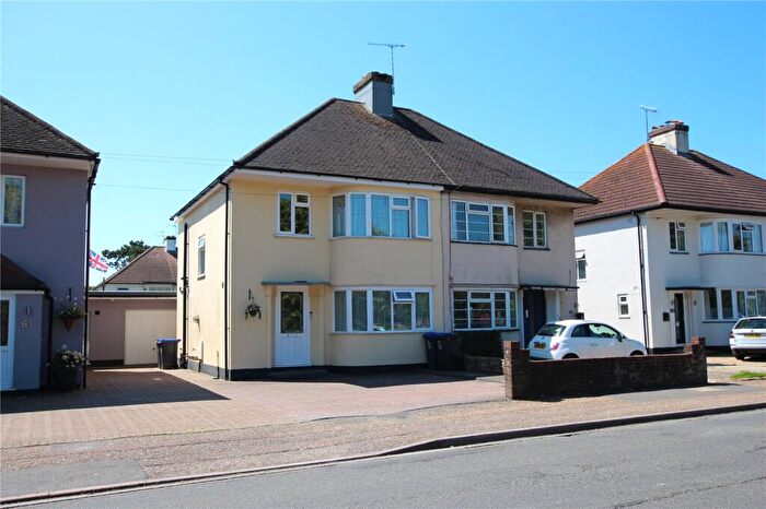 4 Bedroom Semi-Detached House To Rent In Ardsheal Road, Worthing, West Sussex, BN14