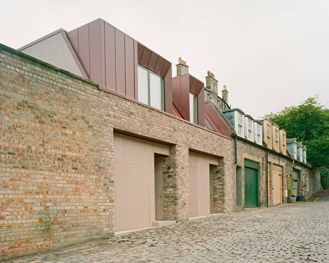 3 Bedroom Mews For Sale In Canon Lane, Edinburgh, EH3