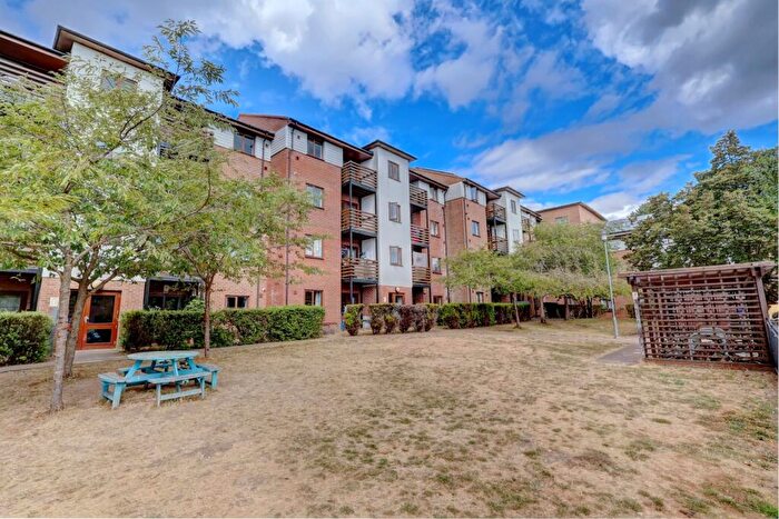 2 Bedroom Apartment To Rent In John North Close, High Wycombe, Buckinghamshire, HP11