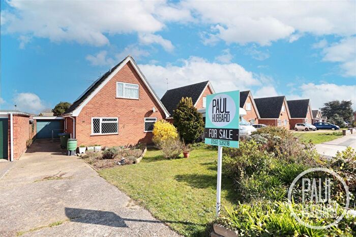 2 Bedroom Detached House For Sale In Catchpole Close, Kessingland, NR33